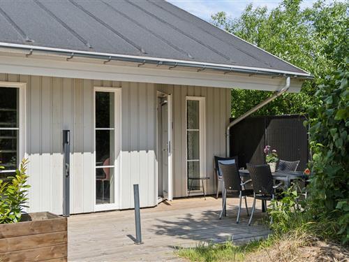 Holiday Home/Apartment - 5 persons -  - Marielyst Strandvej - 4873 - Væggerløse