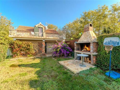 Holiday home - 5 persons -  - Privlaka - 23233