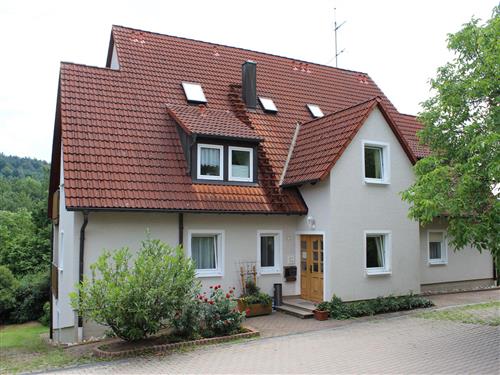 Holiday Home/Apartment - 5 persons -  - Walkersbrunn - 91322 - Gräfenberg