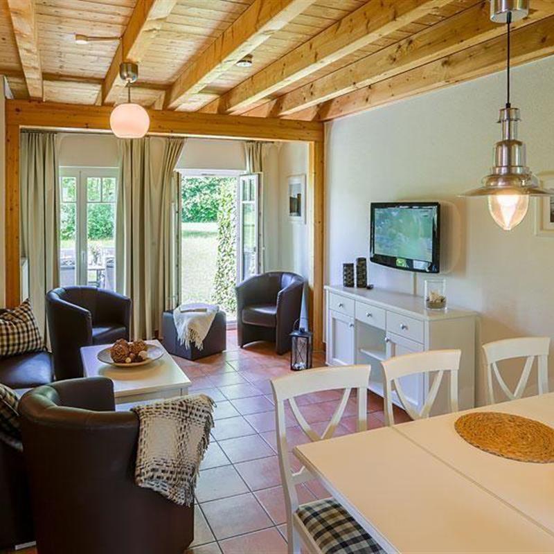 Sommerhus - 10 personer -  - Kliffstraße - 18211 - Nienhagen