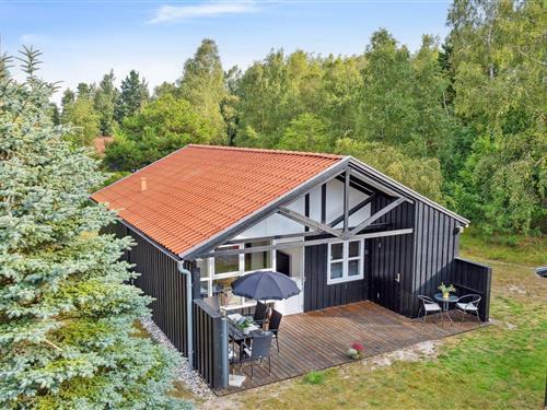 Holiday Home/Apartment - 5 persons -  - Bøtølundvej - Marielyst - 4873 - Væggerløse