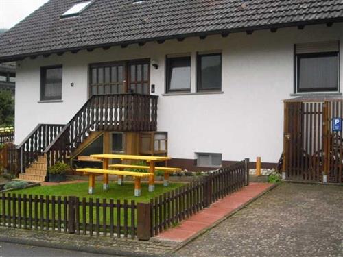 Sommerhus - 4 personer -  - Schulstrasse - 63937 - Weilbach / Weckbach