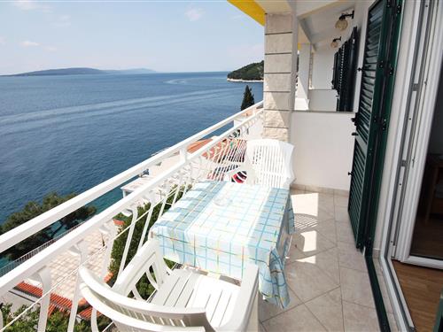 Holiday Home/Apartment - 4 persons -  - Drvenik Gornja vala - 21333 - Drvenik Gornja Vala