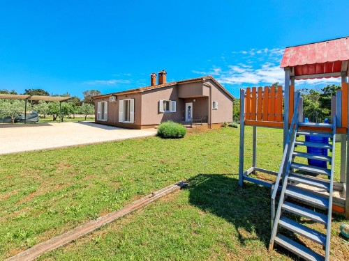 Holiday home - 6 persons -  - Put od Fortica - 52100 - Pula