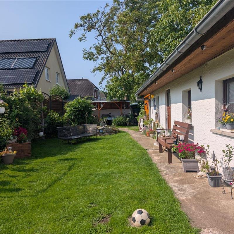 Sommerhus - 2 personer -  - Garten, Parkplatz, Ostsee-Nähe - 18107 - Elmenhorst-Lichtenhagen
