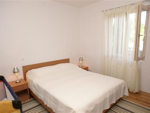 Ferienhaus - 4 Personen -  - Ražanj - 22203 - Ražanj