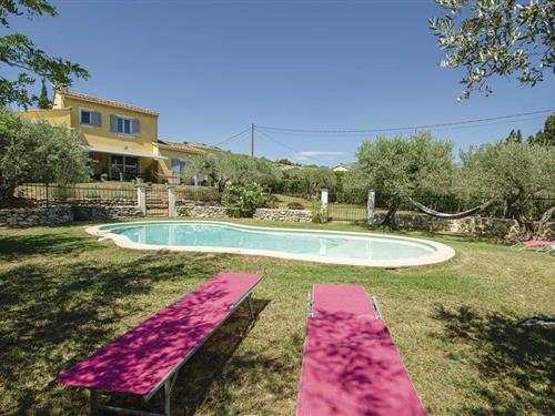 Holiday home - 8 persons -  - Avenue du général de Gaulle - 84510 - Caumont Sur Durance