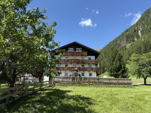 Bondegård - 3 personer -  - Burg - 9981 - Kals Am Großglockner
