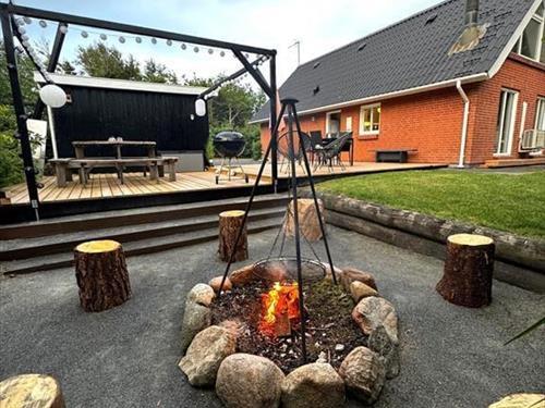 Sommerhus - 6 personer -  - Hagevej - Nr. Fjand - 6990 - Ulfborg