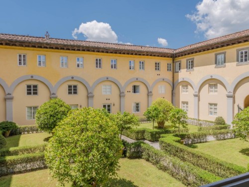 Holiday apartment - 4 persons -  - 55100 - Lucca