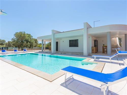 Holiday home - 6 persons -  - Carovigno - 72012