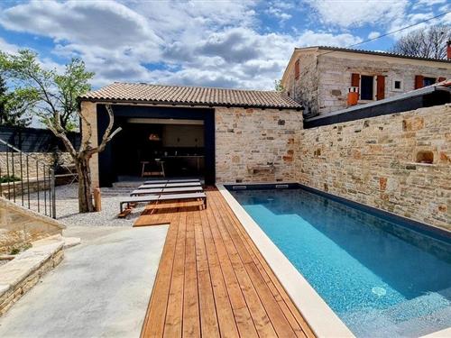 Sommerhus - 8 personer -  - Srbinjak - 52444 - Tinjan