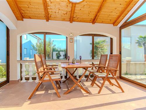 Holiday home - 4 persons -  - Cvijetna ulica - 23233 - Privlaka