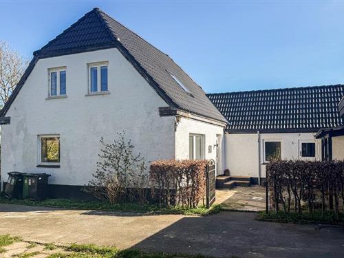 Feriehus - 8 personer -  - Rønnevej - Olsker - 3770 - Allinge