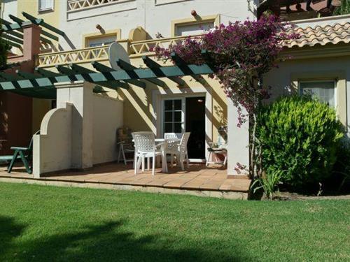 Holiday Home/Apartment - 5 persons -  - 21409 - Isla Canela