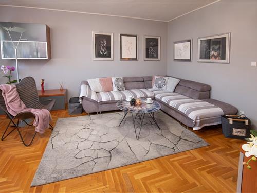 Holiday apartment - 4 persons -  - 52100 - Pula