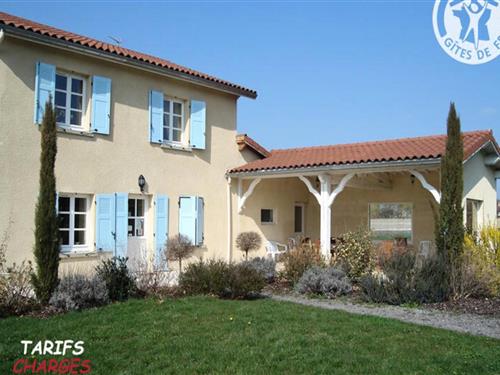 Ferienhaus - 10 Personen -  - 42600 - Chalain-Le-Comtal