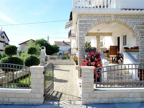 Holiday Home/Apartment - 2 persons -  - Sukošan - 23206 - Sukošan