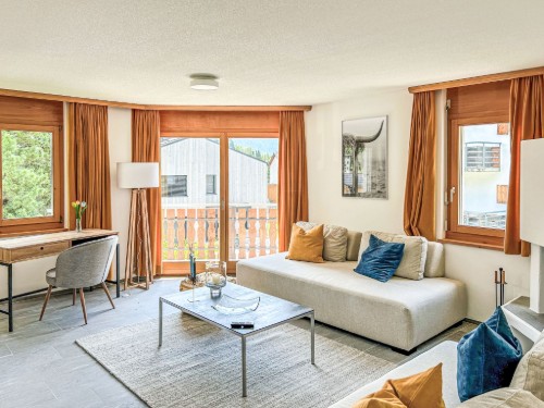 Holiday apartment - 4 persons -  - 7031 - Laax