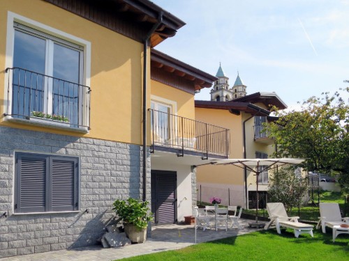 Holiday home - 8 persons -  - Luino - 21016