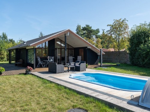 Holiday home - 4 persons -  - Skovduevej - Marielyst - 4873 - Væggerløse
