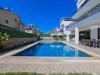 Image 9 - Outside