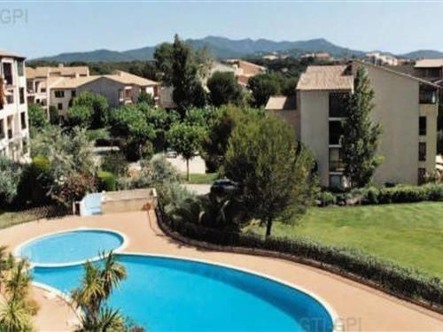 Holiday apartment - 4 persons -  - 83140 - Six Fours Les Plages