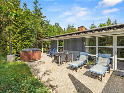 Sommerhus - 6 personer -  - Højsvej - Houstrup - 6830 - Nr. Nebel