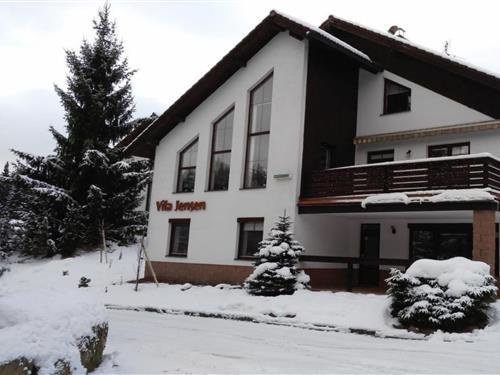 Sommerhus - 12 personer -  - 512 46 - Harrachov