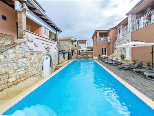 Holiday Home/Apartment - 6 persons -  - 52465 - Tar/Porec