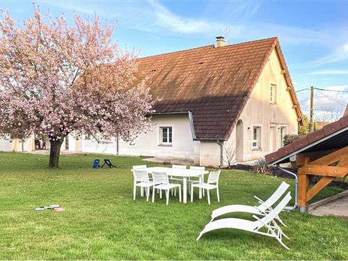Holiday home - 7 persons -  - Rue du Bois - 39290 - Mutigney