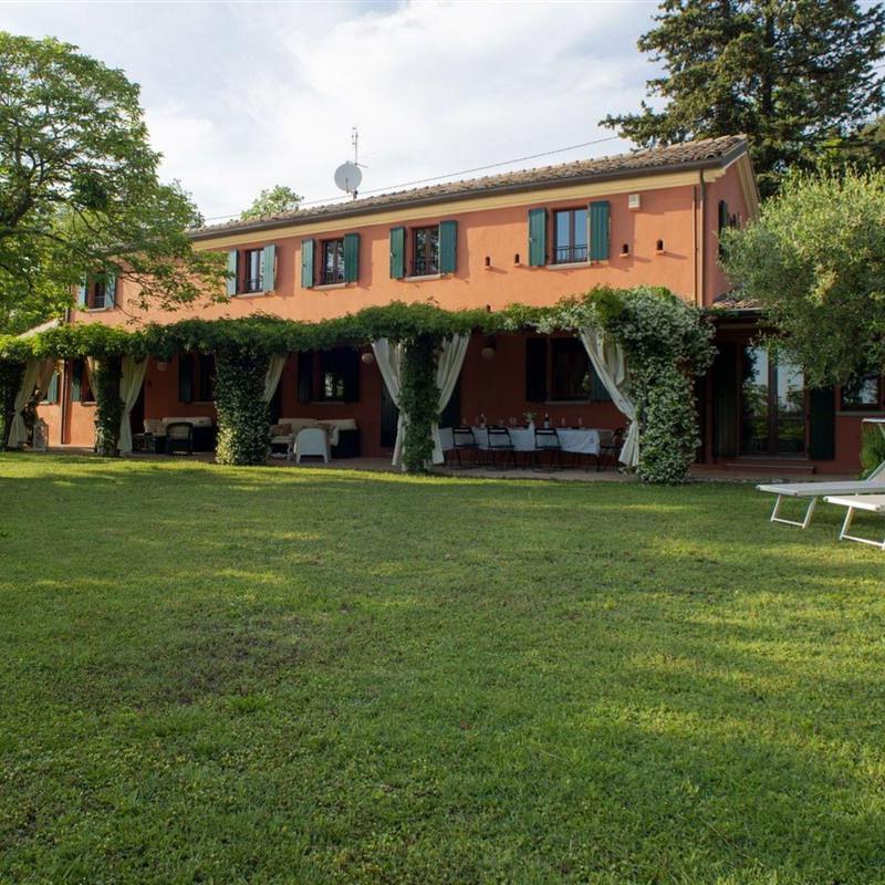 Sommerhus - 8 personer -  - Fiorenzuola Di Focara - 61100