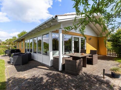 Holiday home - 6 persons -  - Spiræavej - Skødshoved - 8420 - Knebel