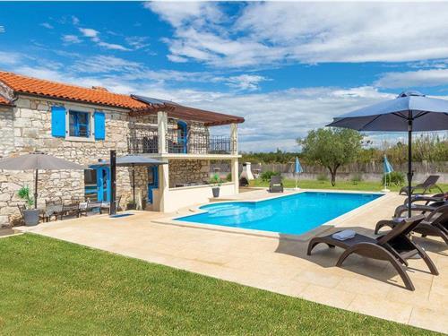 Holiday home - 6 persons -  - Mihelici - Porec-Mihelici - 52440 - Mihelici