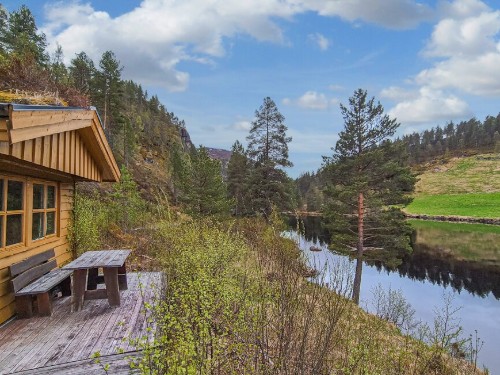Sommerhus - 4 personer -  - Sageneset 53 Hytte - Sirdal, Sageneset Feriesenter - 4443 - Tjørhom