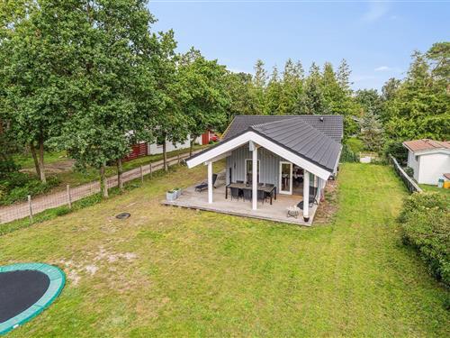 Holiday Home/Apartment - 6 persons -  - Carlsvognsvej - Begtrup Vig - 8420 - Knebel