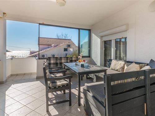 Holiday apartment - 8 persons -  - Ivana Gundulica - Biograd-Pakostane - 23211 - Pakostane