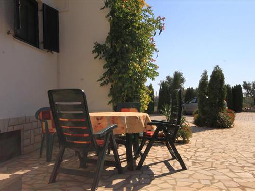 Holiday Home/Apartment - 3 persons -  - Valbandon - 52212 - Valbandon