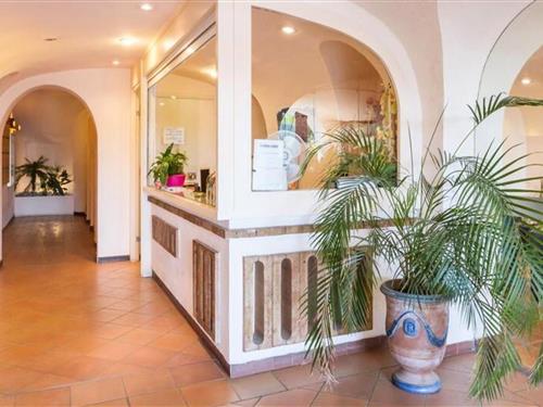 Ferienhaus - 4 Personen -  - 83150 - Bandol