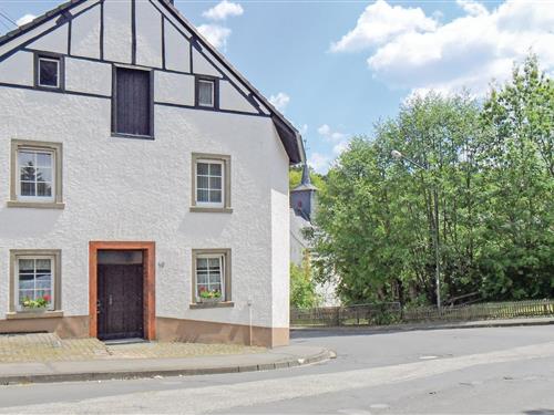 Ferienhaus - 8 Personen -  - Müllenborner Str. - 54568 - Gerolstein-Müllenborn