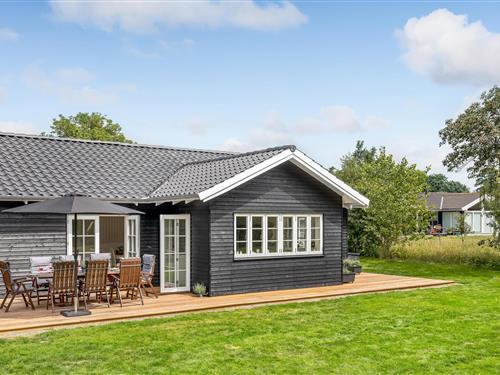Sommerhus - 8 personer -  - Strandløkken - Vestre Sømark - 3720 - Åkirkeby