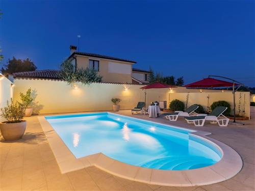 Holiday home - 8 persons -  - Pula/Vodnjan - 0