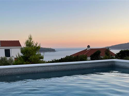 Holiday Home/Apartment - 8 persons -  - Potirna - Korcula-Vela Luka - 20270 - Potirna (Uvala Nova)