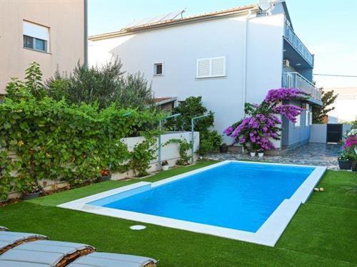 Holiday Home/Apartment - 12 persons -  - 23000 - Zadar