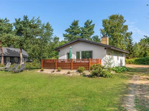 Sommerhus - 6 personer -  - Strandvangen - Vestre Sømark - 3720 - Åkirkeby