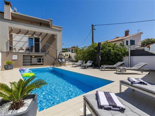 Holiday home - 6 persons -  - Labin - 52220