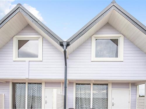 Ferienhaus - 6 Personen -  - Wrzosowa - 76-034 - Sarbinowo