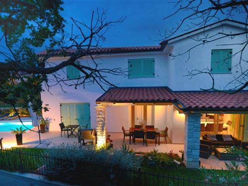 Villa - 6 personer -  - 52448 - Selina