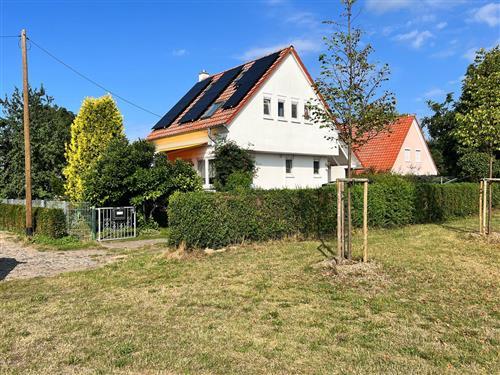 Ferienhaus - 5 Personen -  - Reriker Str. - 18233 - Teßmannsdorf