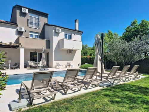 Holiday home - 10 persons -  - 52466 - Novigrad (Istra)